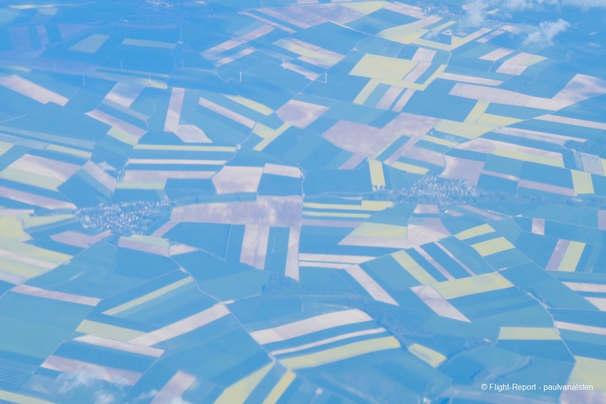 photo cb37f5ce-3a58-48e0-9224-e6db2d5c3a26