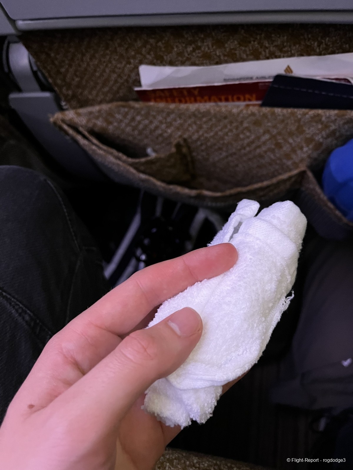 photo hot-towel