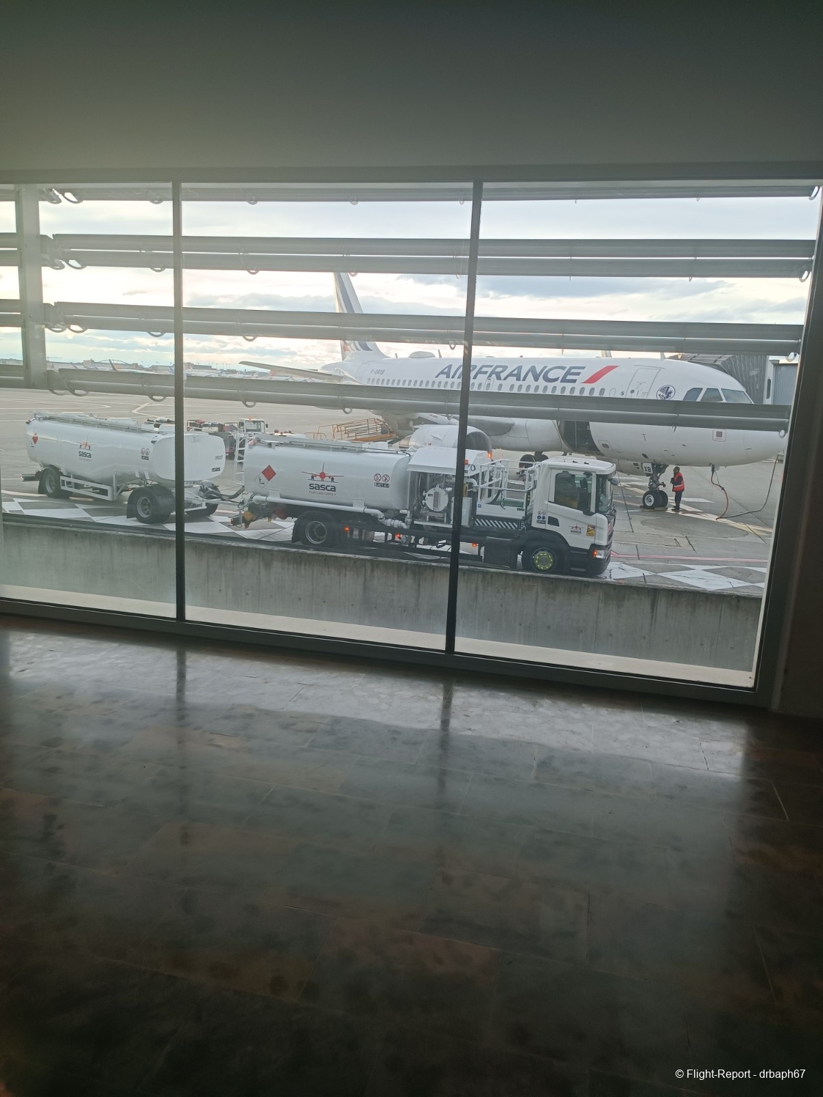 photo 72a55a9b-21b7-4283-a0e5-7a89637f12a7-1_all_125