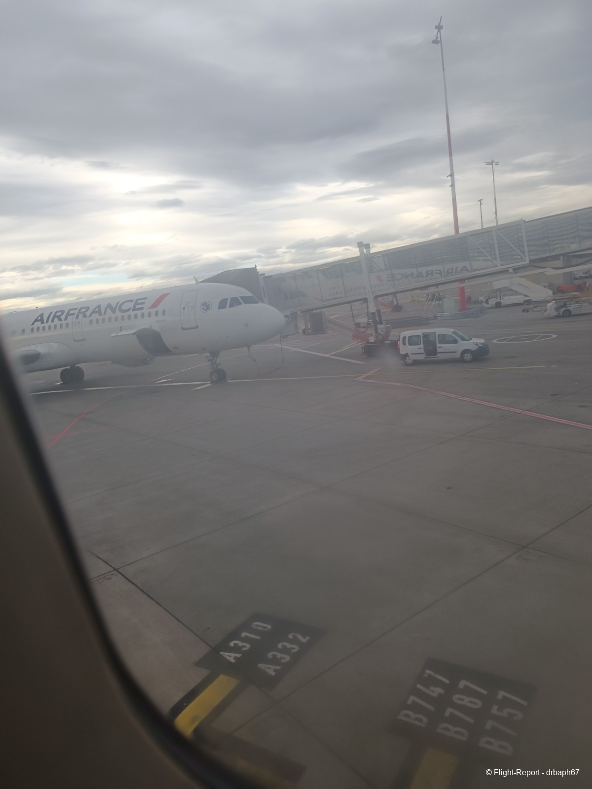 photo 72a55a9b-21b7-4283-a0e5-7a89637f12a7-1_all_126