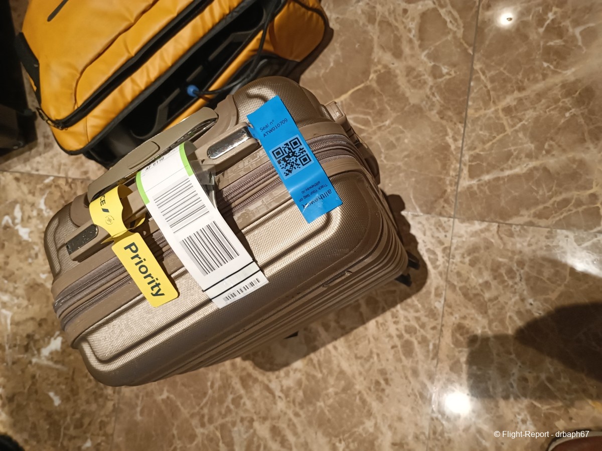 photo 72a55a9b-21b7-4283-a0e5-7a89637f12a7-1_all_196