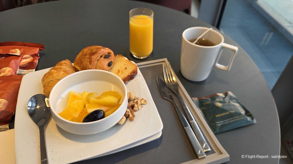 Air France Paris → Amsterdam