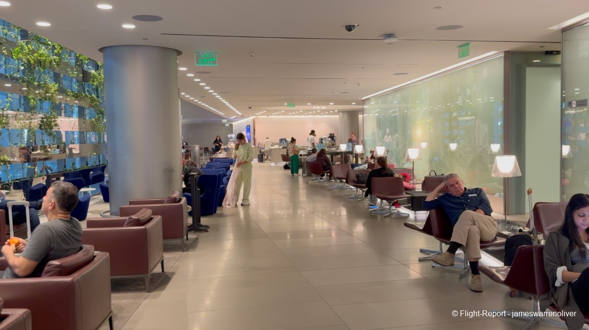 photo screenshot-2025-11-23-at-211702