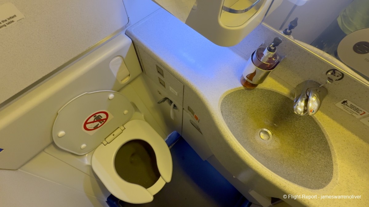 photo screenshot-2025-11-23-at-212216