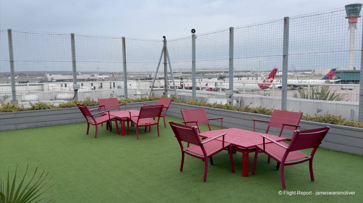 photo screenshot-2025-11-30-at-202456