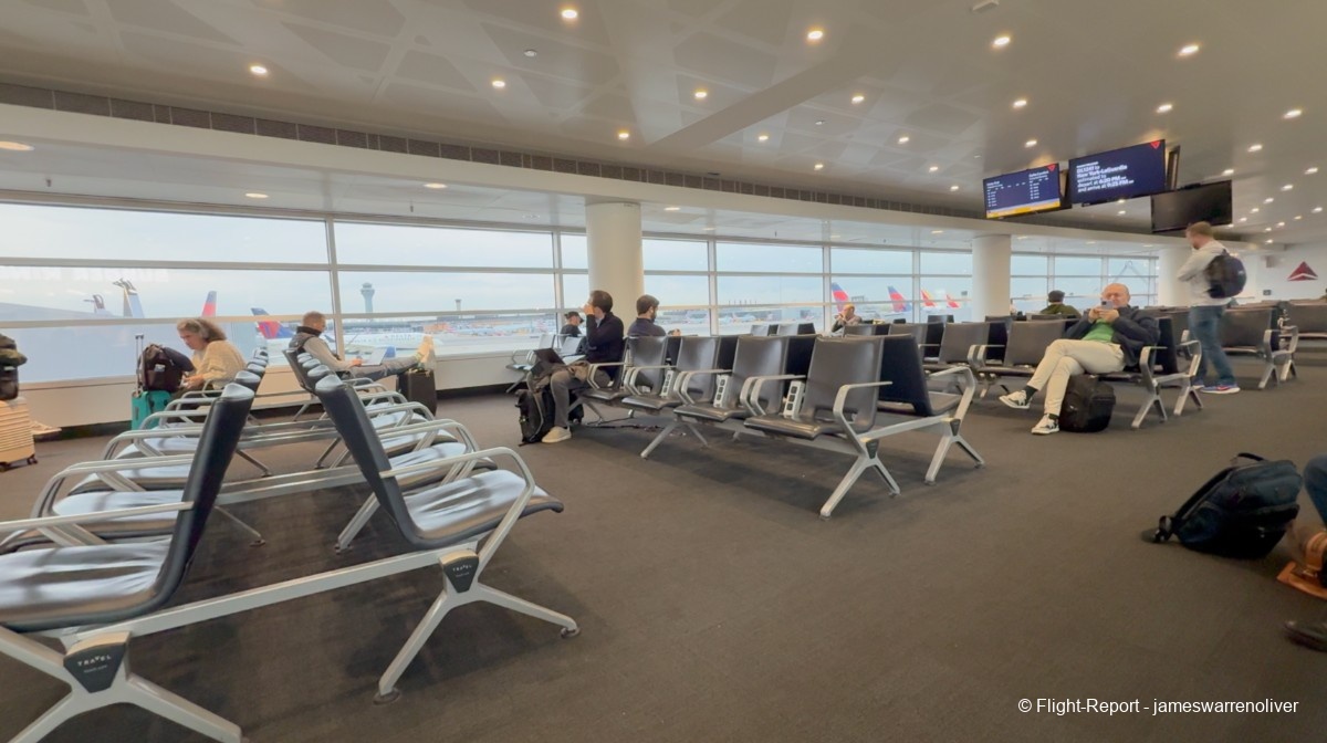 photo screenshot-2025-12-14-at-135547