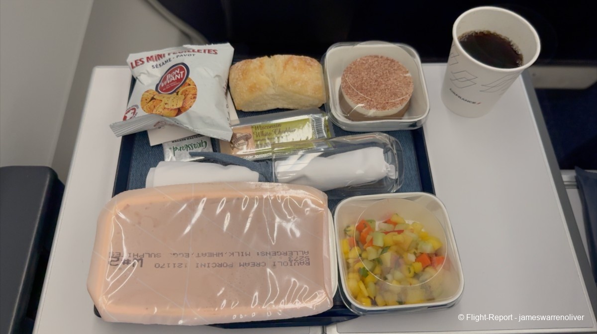 photo screenshot-2025-12-14-at-135915