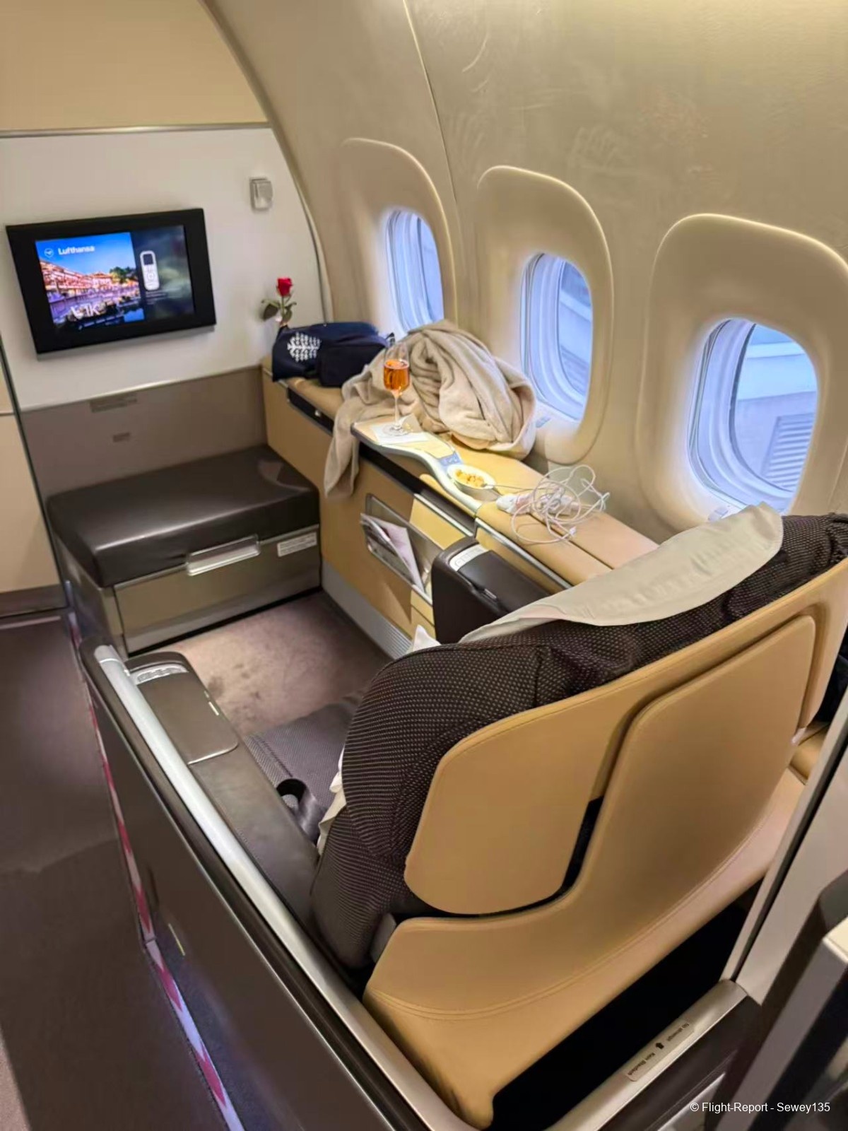 photo 18261763087525_pic