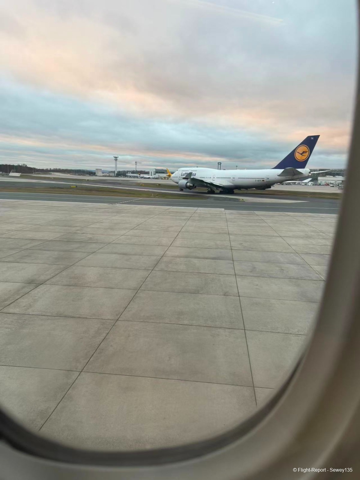 photo 18271763087527_pic