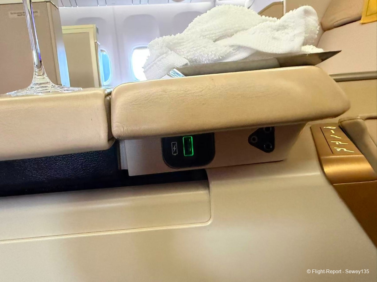 photo 25581770165066_pic