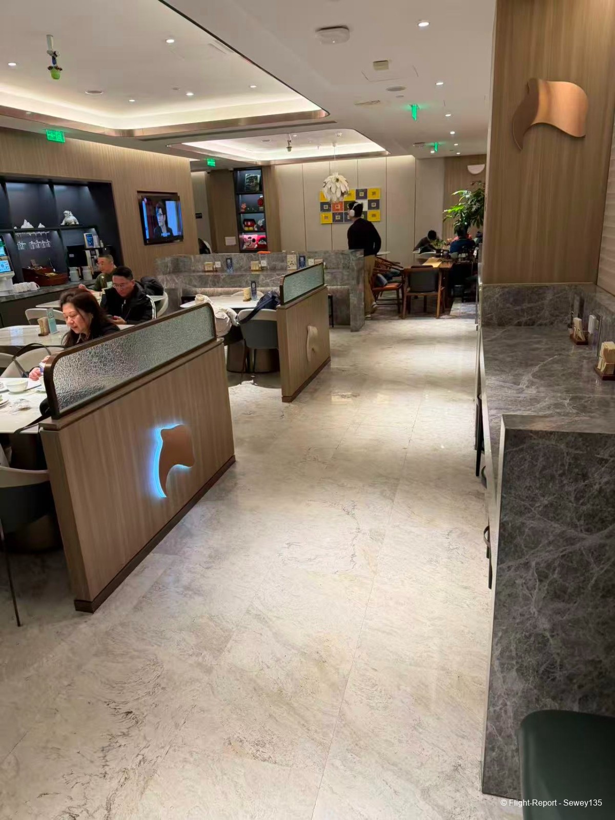 photo 26231770663813_pic