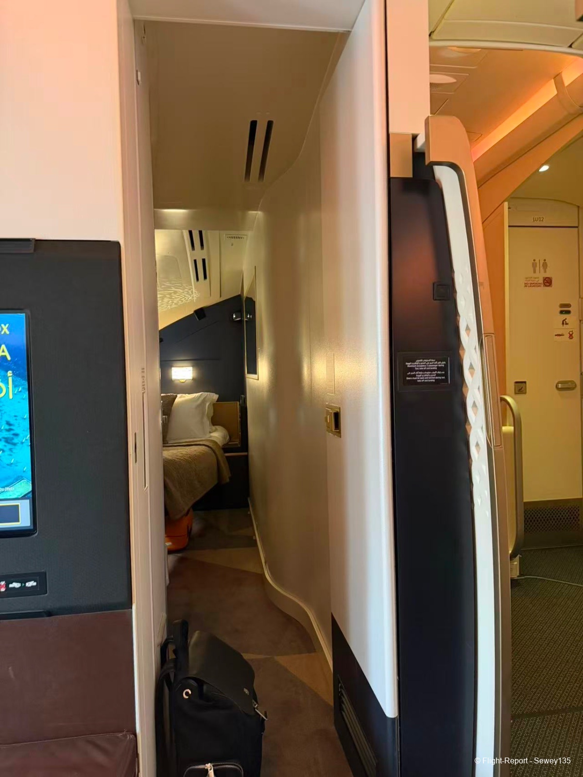 photo 26991770972809_pic