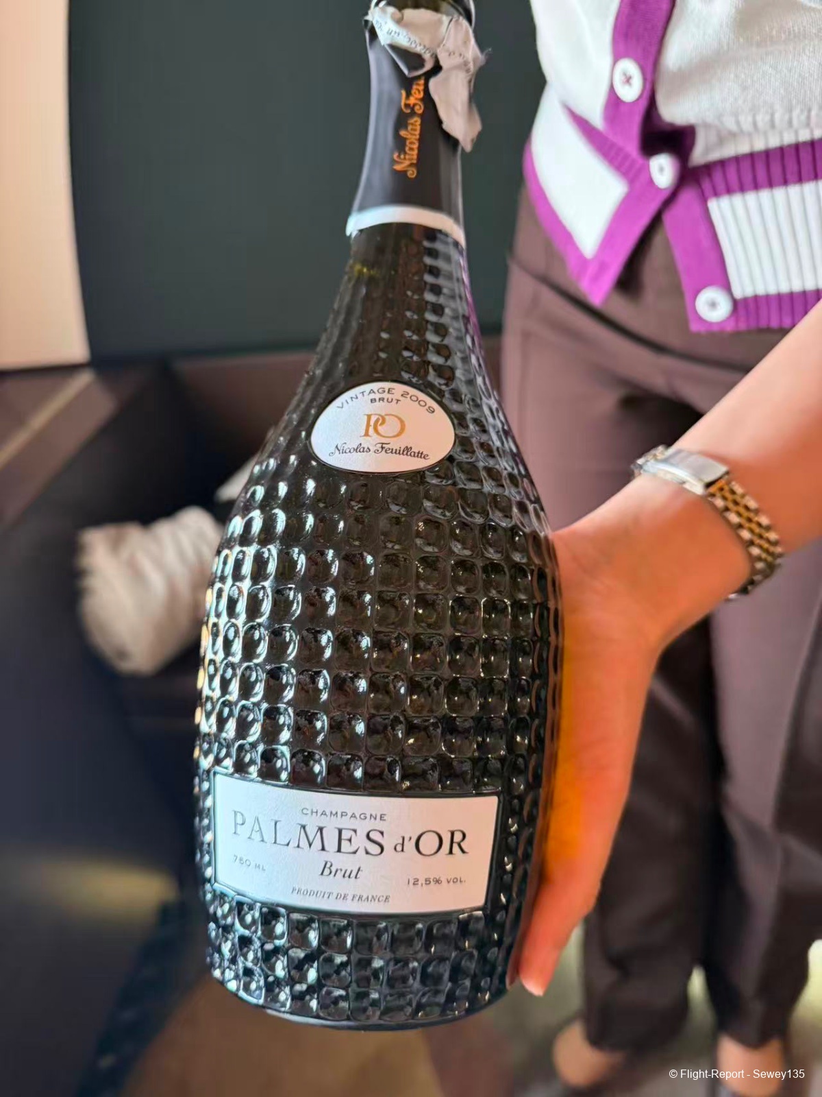 photo 27001770972810_pic