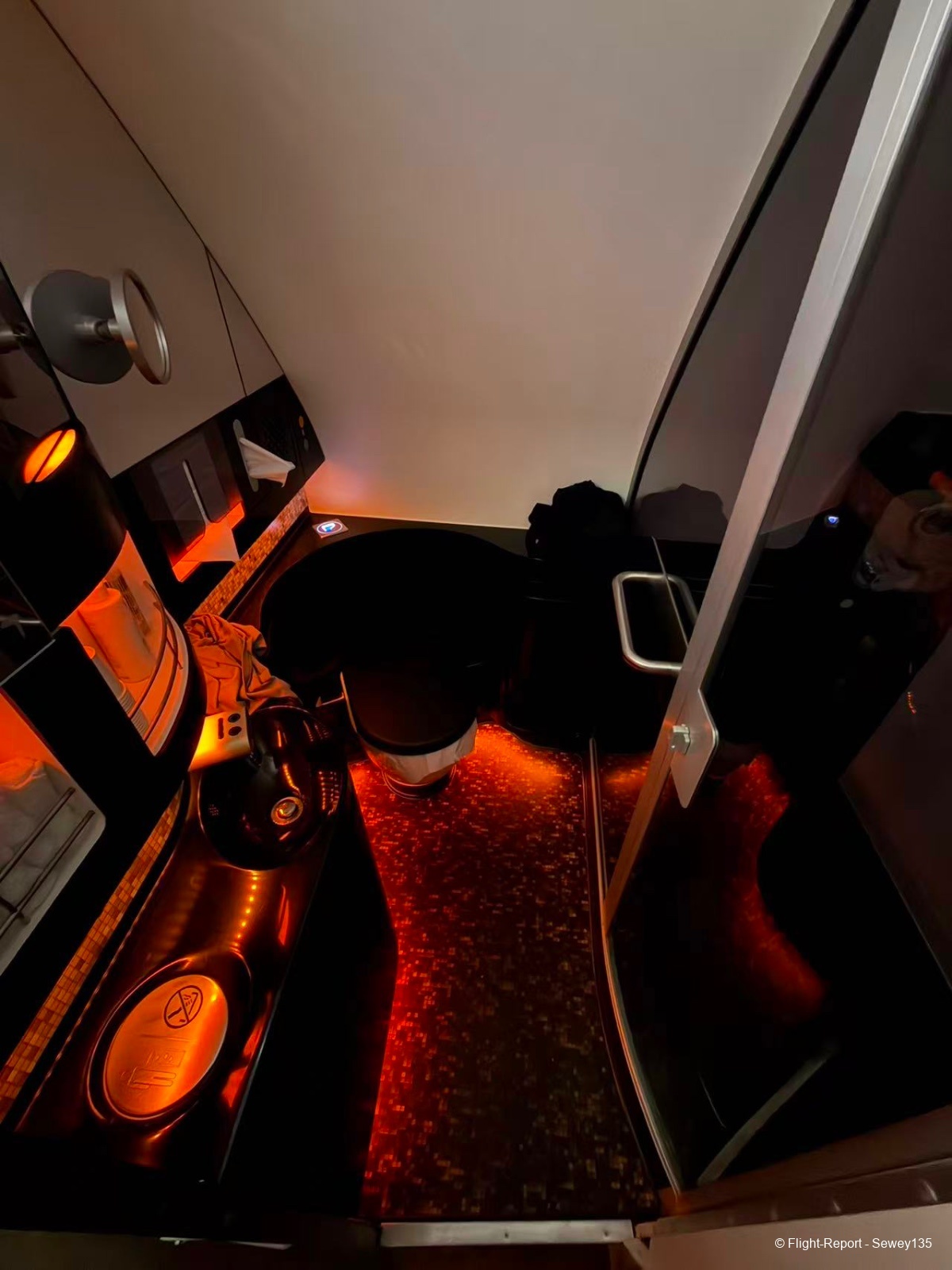 photo 27381770972857_pic