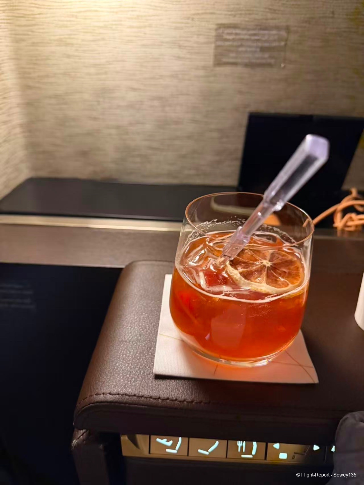 photo 27581770972874_pic