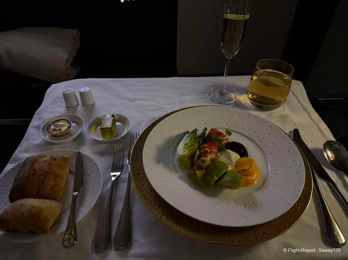 photo 27641770972879_pic