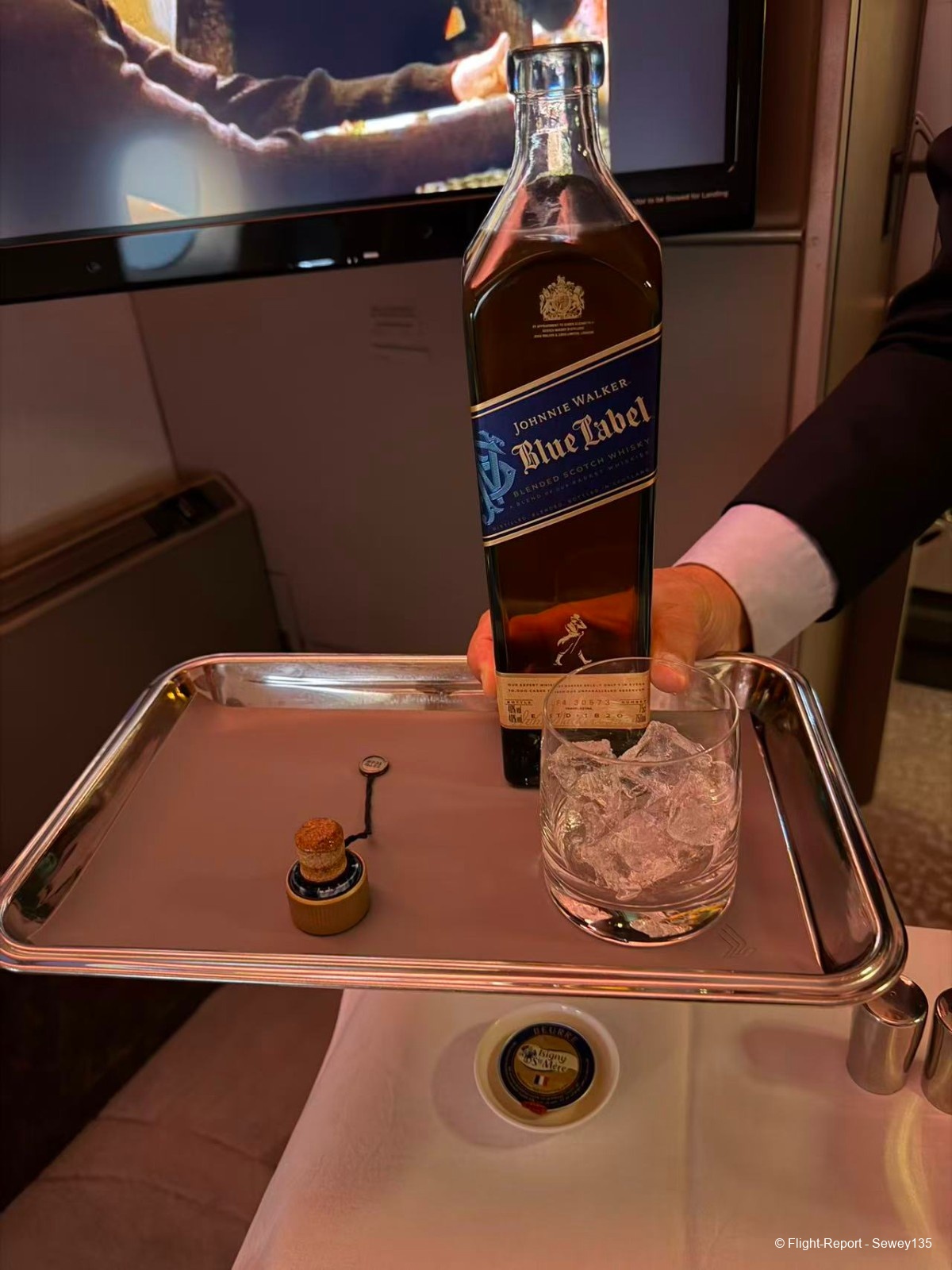 photo 29891772286105_pic