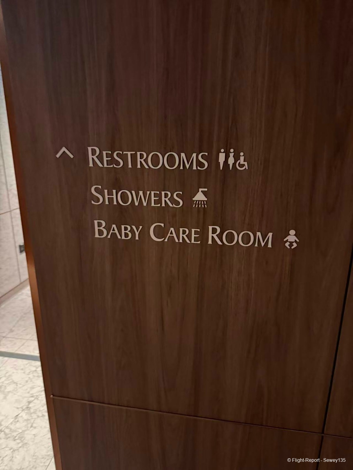 photo 30061772286168_pic