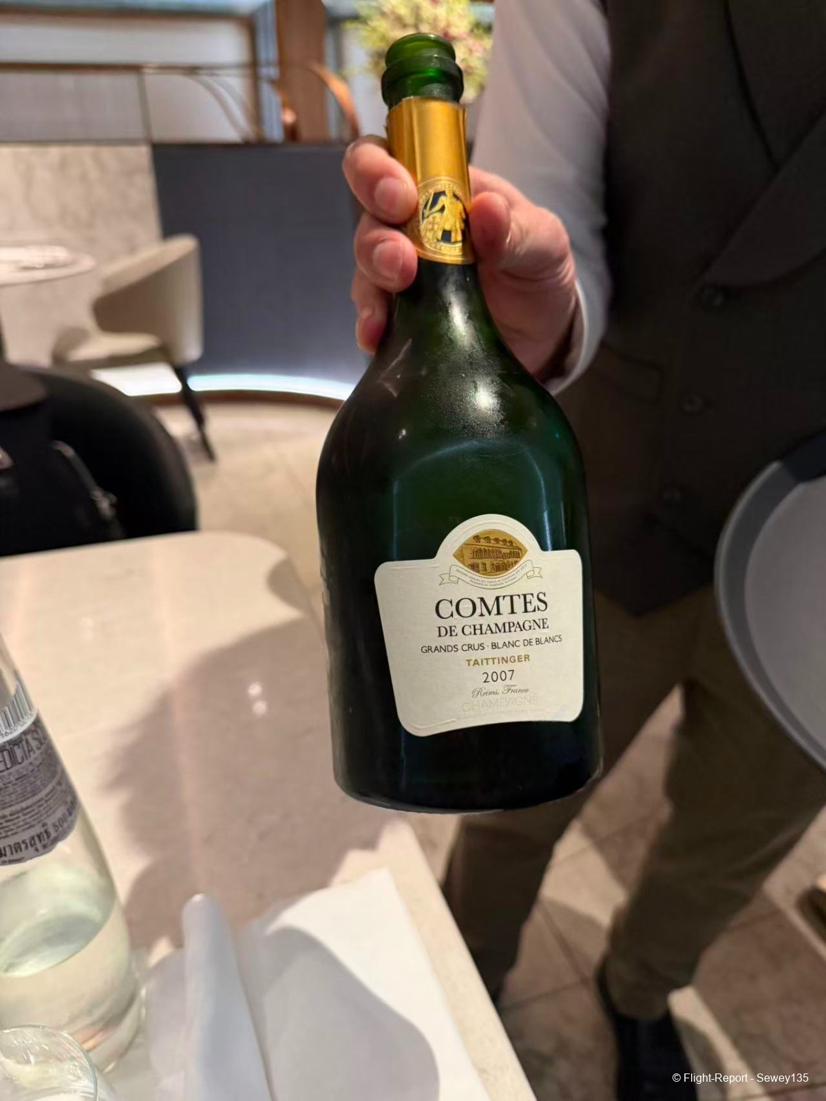 photo 30081772286172_pic