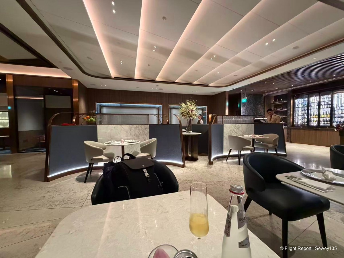 photo 30151772286198_pic