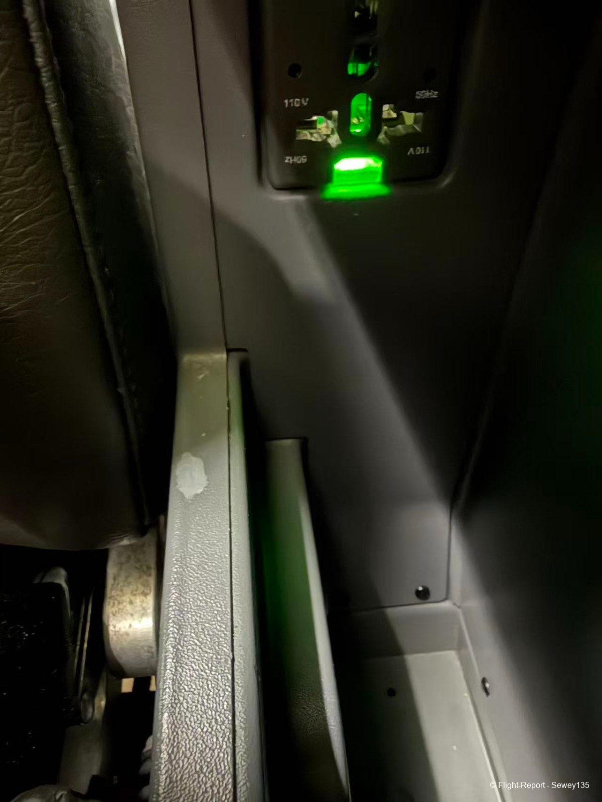 photo 31311773859231_pic