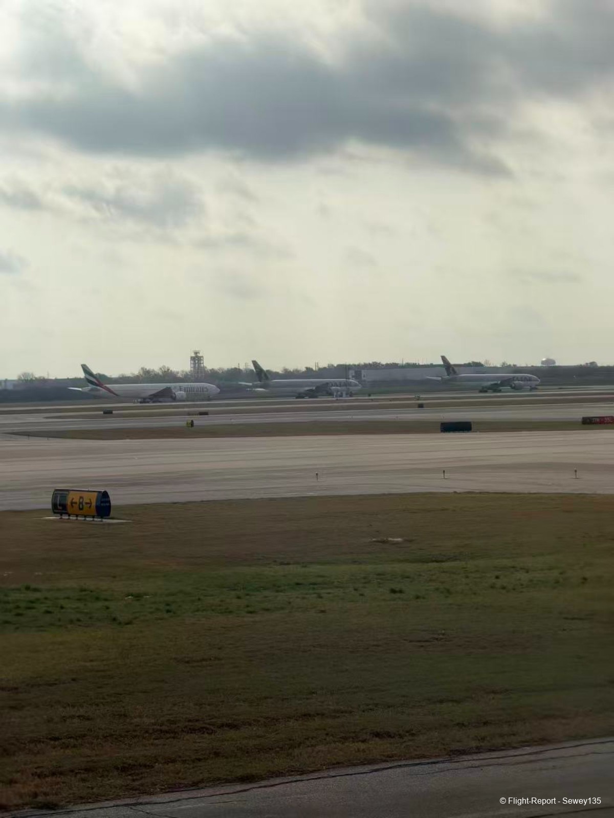 photo 31331773859235_pic