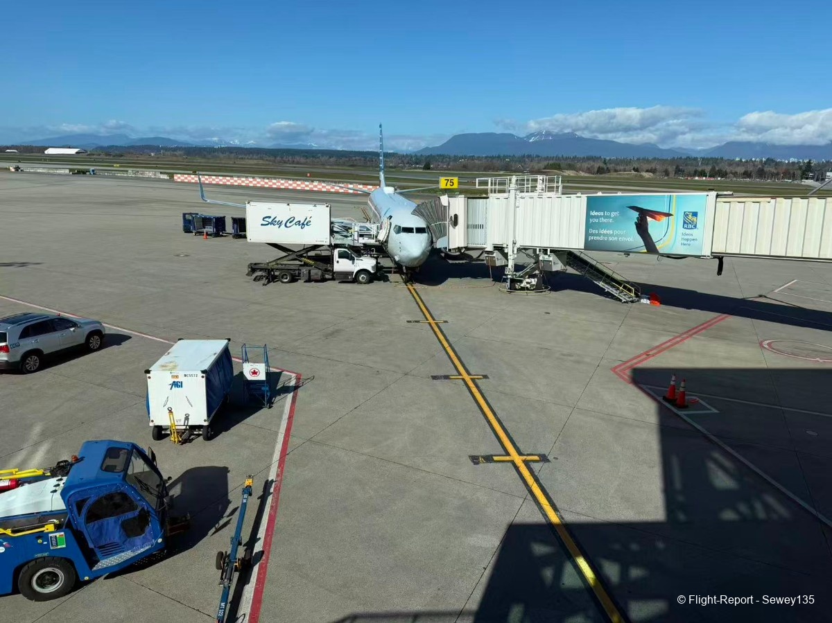 photo 31351773859867_pic