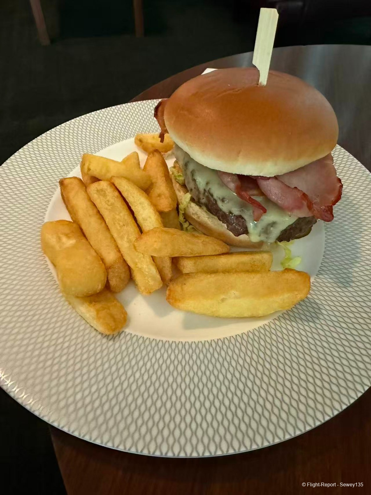 photo 31821774288892_pic