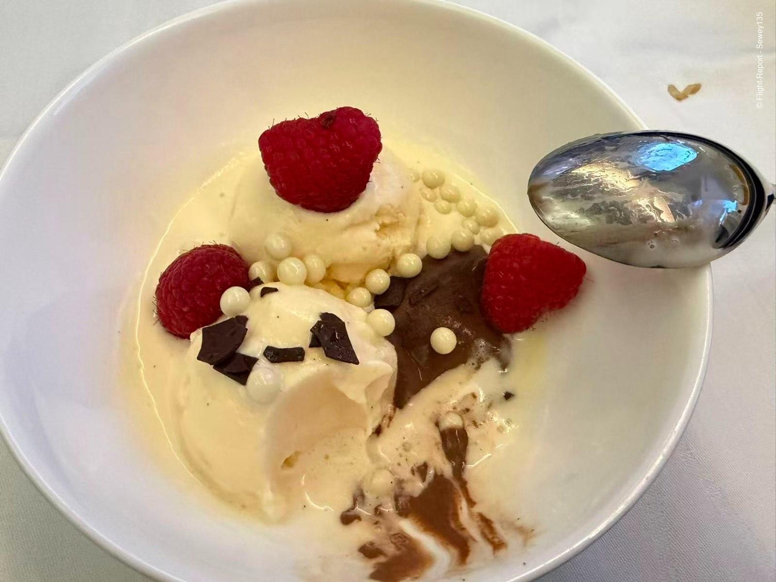 photo 32431774288988_pic-42389