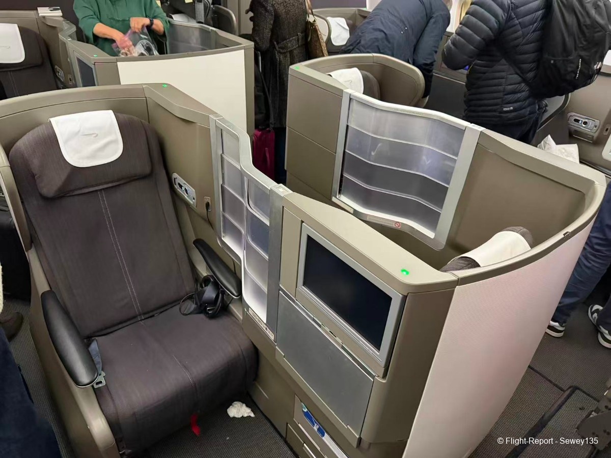 photo 32491774288997_pic