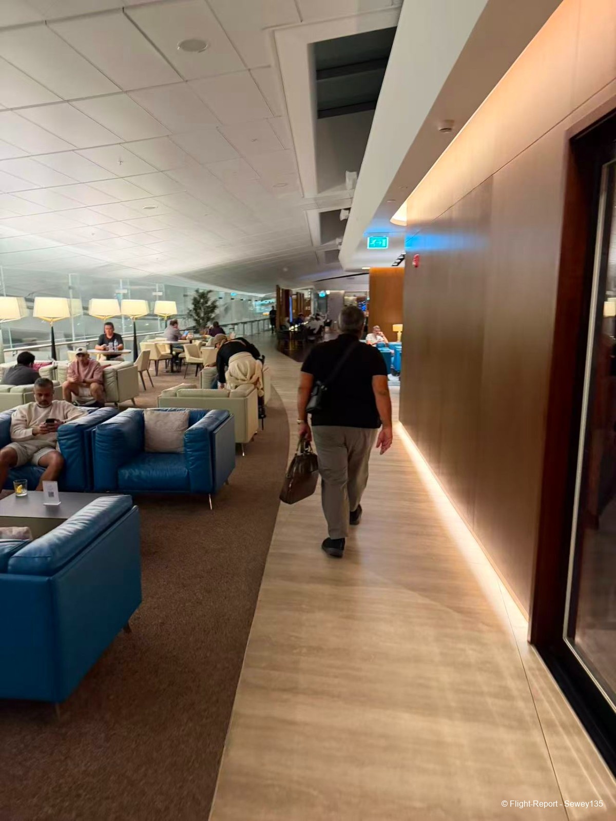 photo 33111774683078_pic