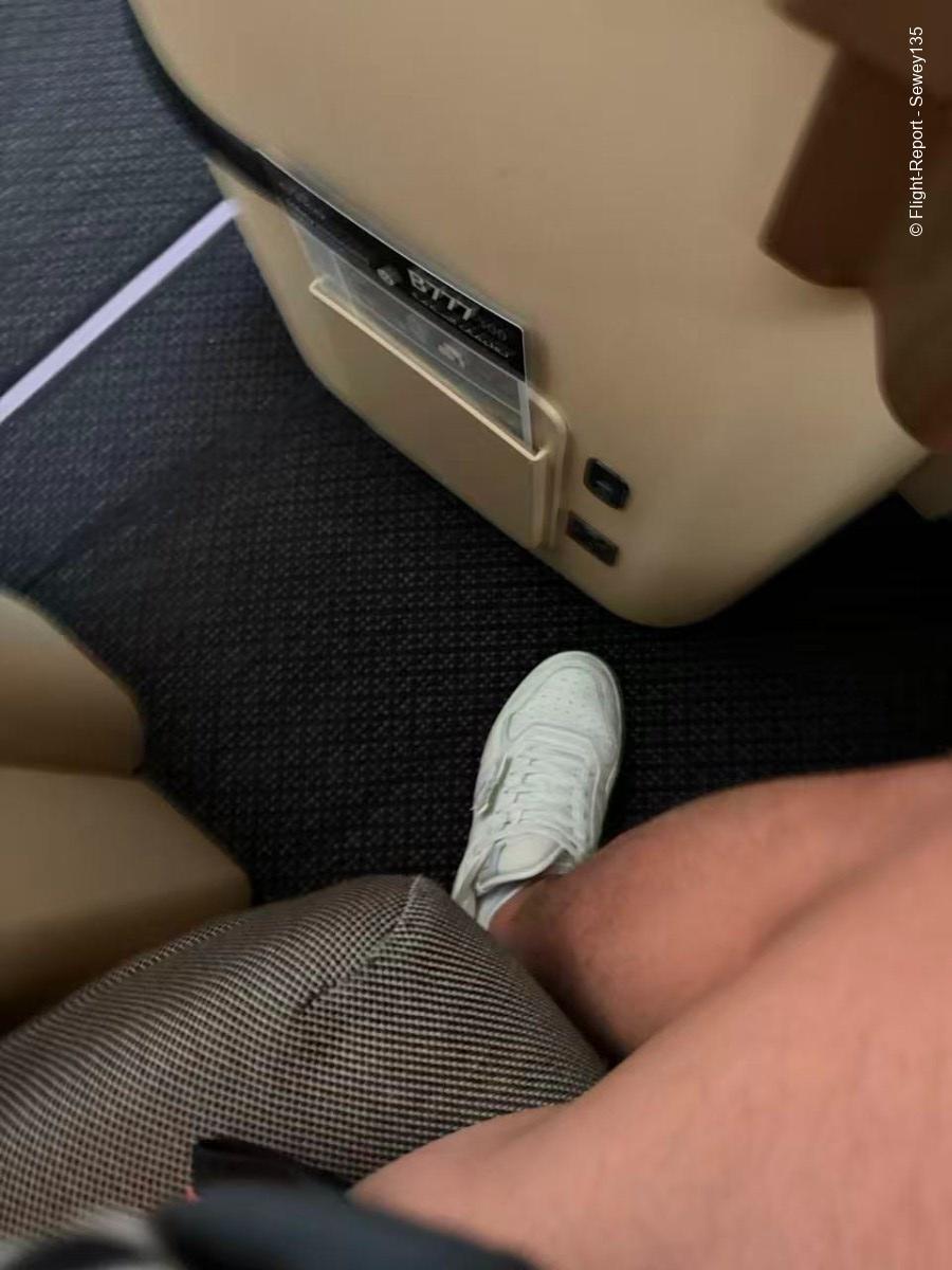 photo 33211774683094_pic-50922