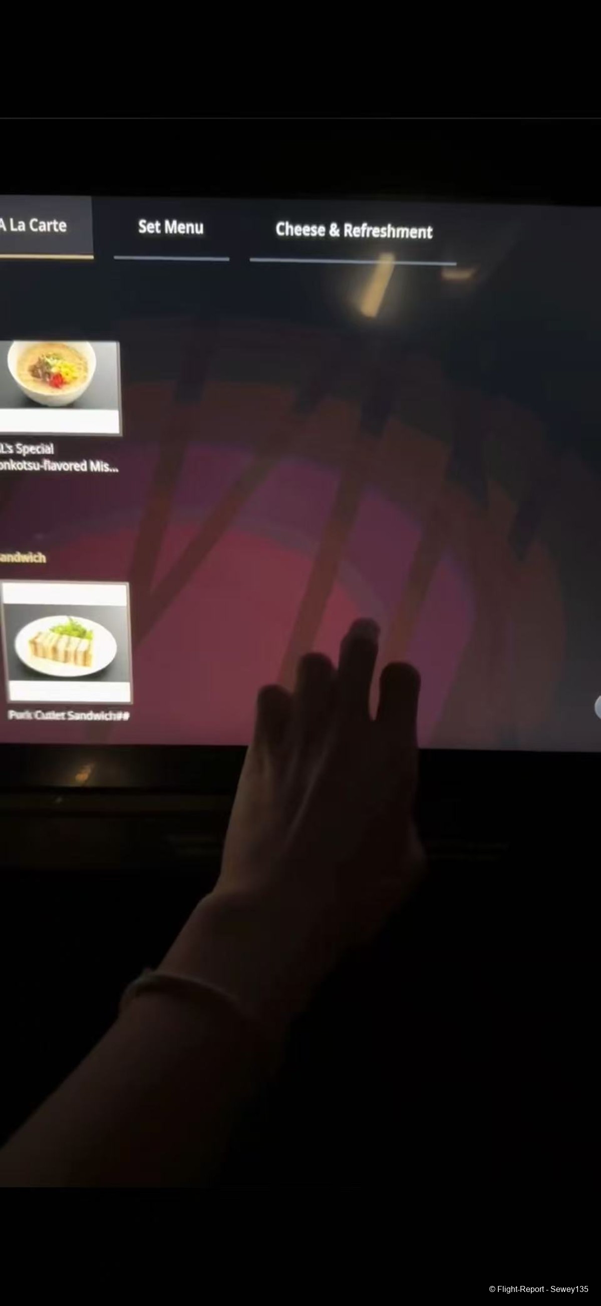 photo 31001772656319_pic