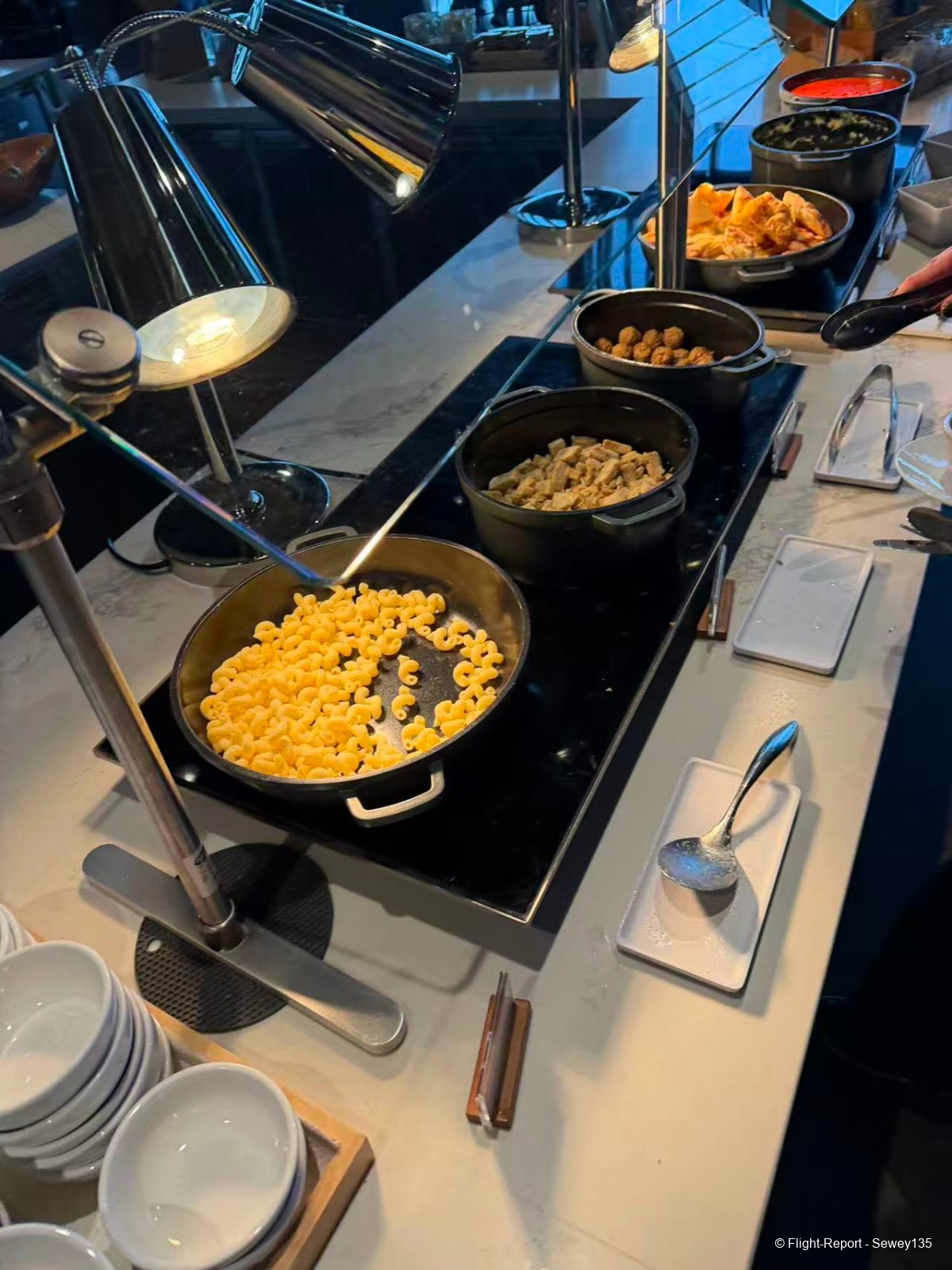 photo 32561774302987_pic