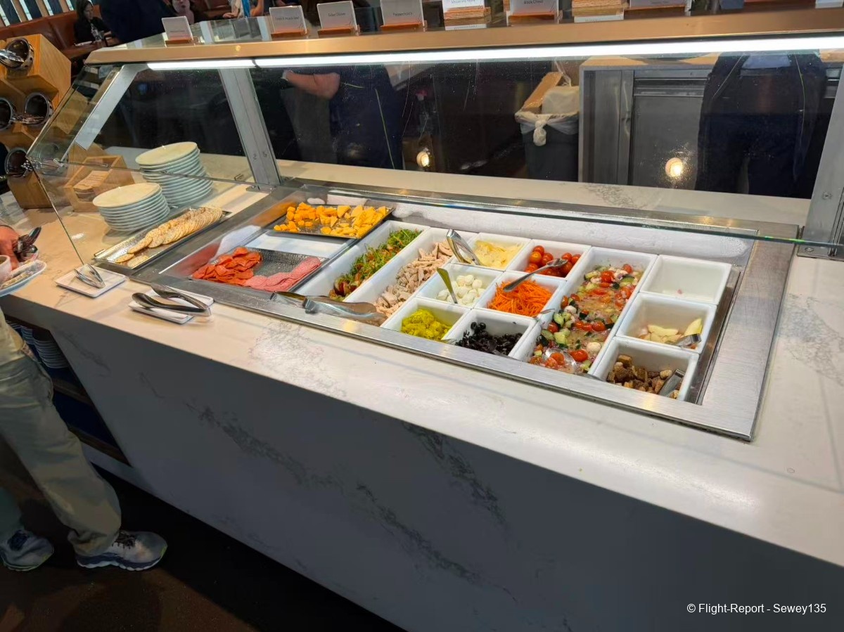 photo 32591774302992_pic