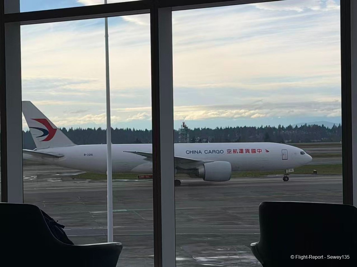 photo 32761774303015_pic