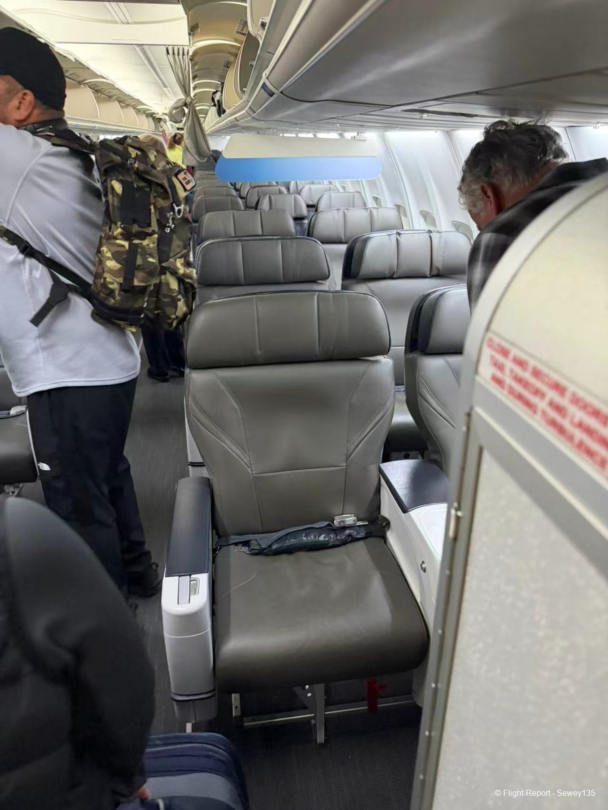 photo 32831774303026_pic