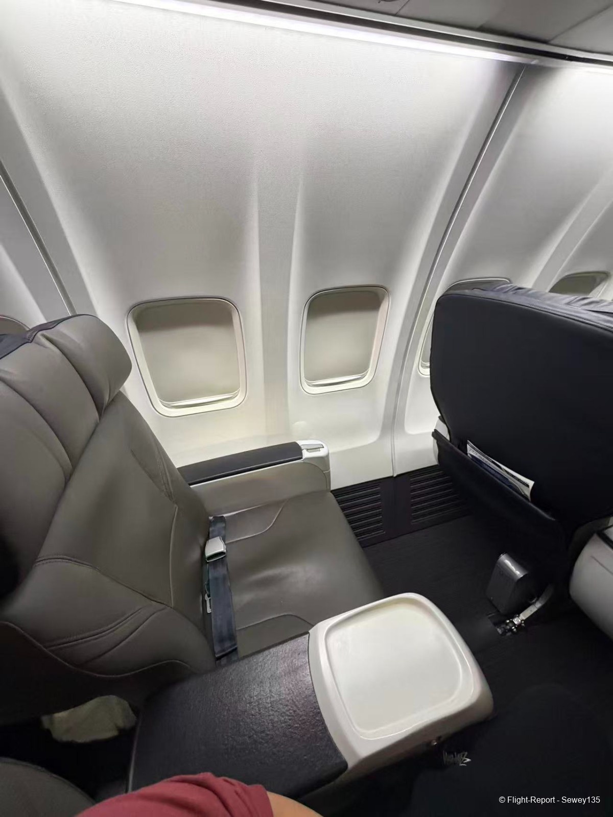 photo 32861774303030_pic