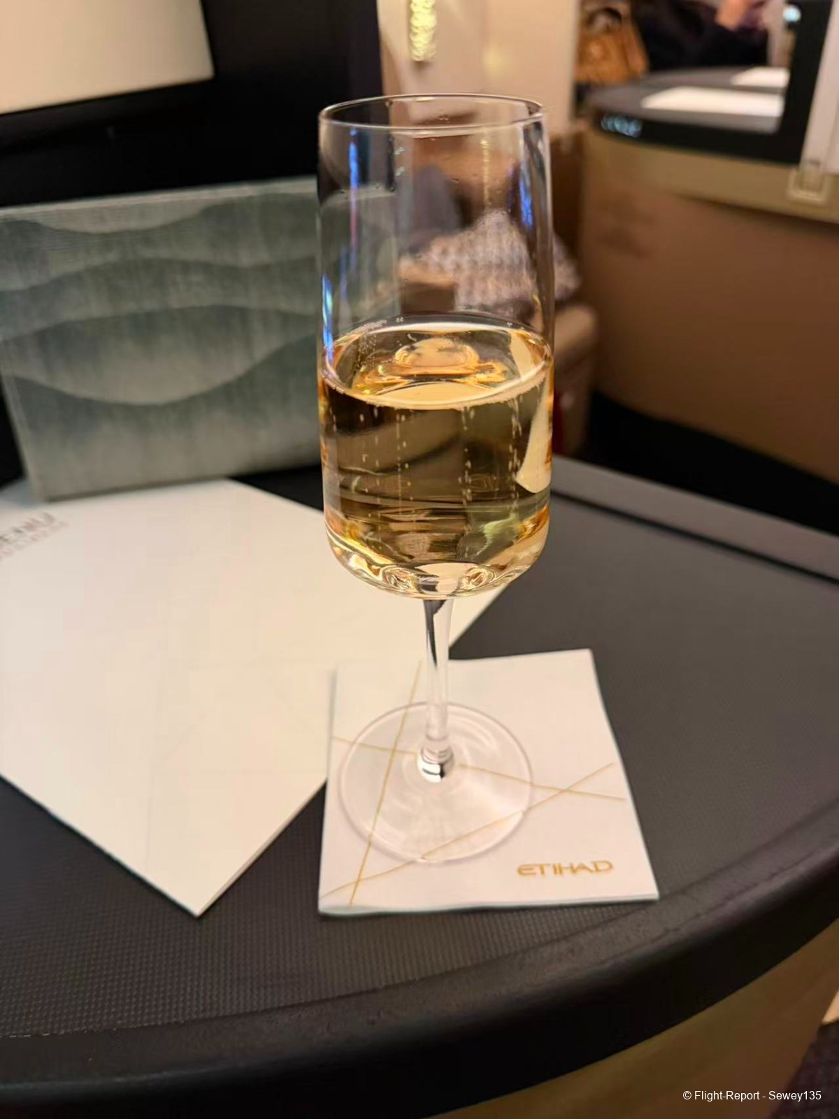 photo 35921776960542_pic