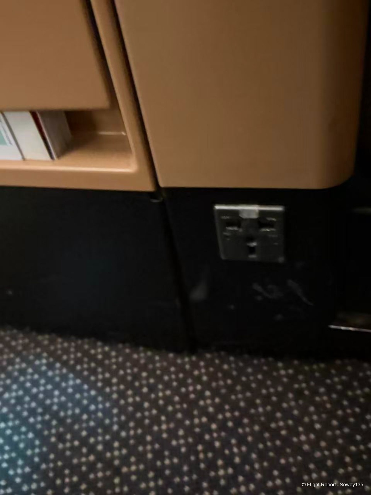 photo 35931776960543_pic