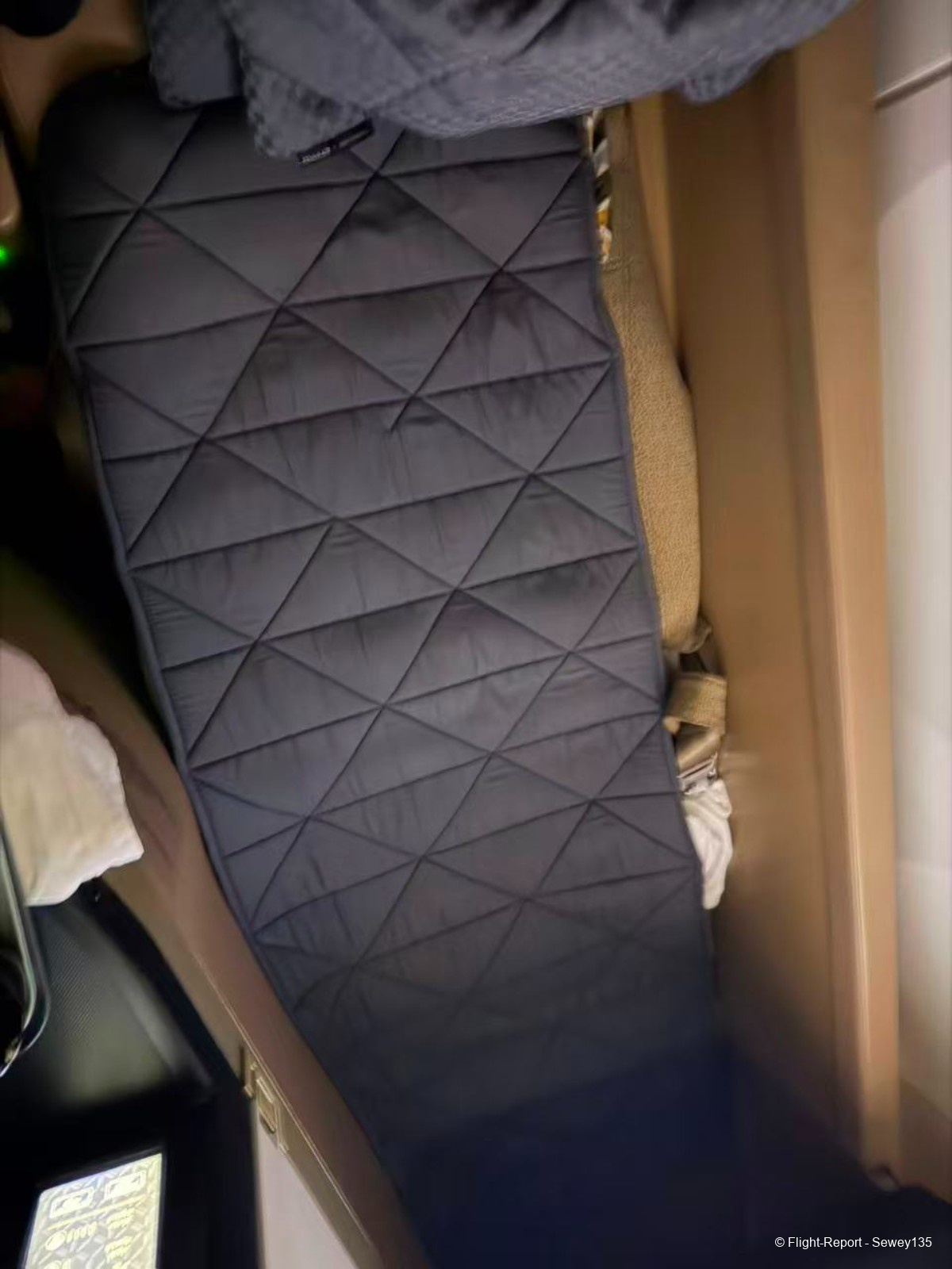 photo 36031776960559_pic