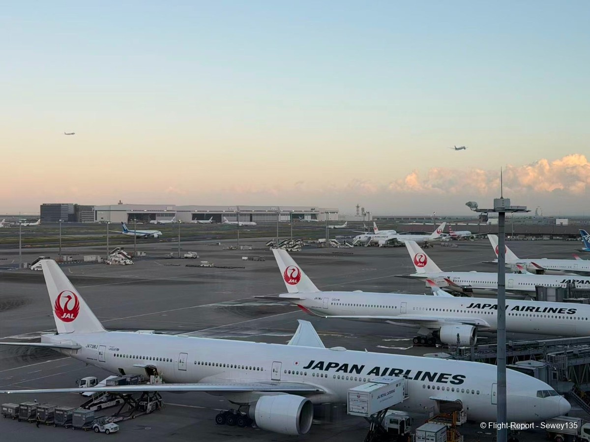 Korean Air Tokyo → Seoul