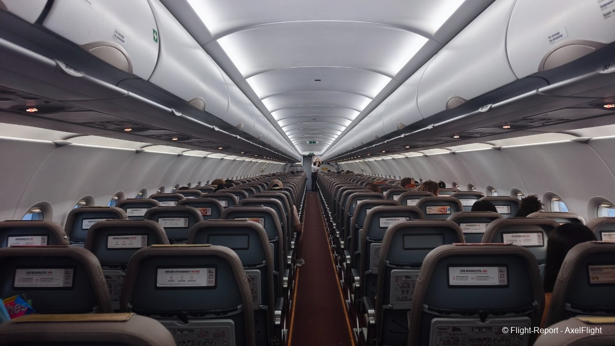 Volotea Bordeaux → Palma De Mallorca