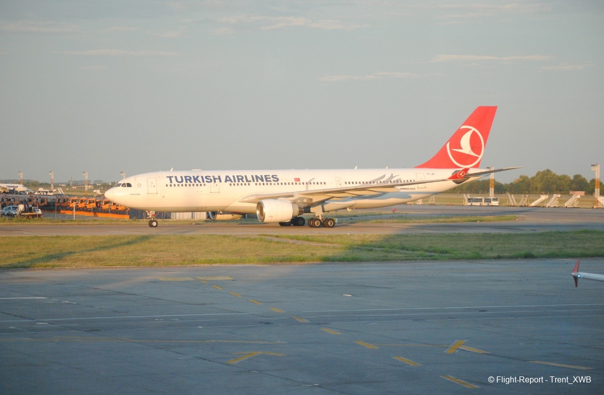 Turkish Airlines Bucharest → Istanbul