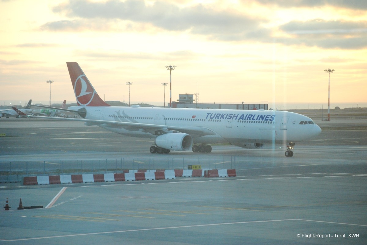 Turkish Airlines Istanbul → Tel Aviv