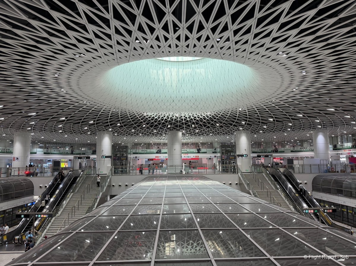 Shenzhen Airlines Beijing → Shenzhen