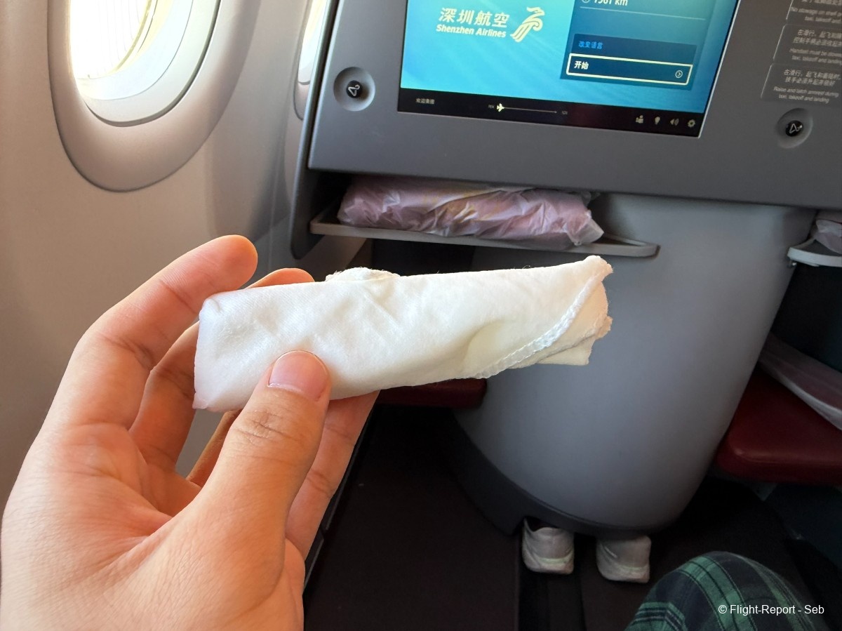 Shenzhen Airlines Beijing → Shenzhen