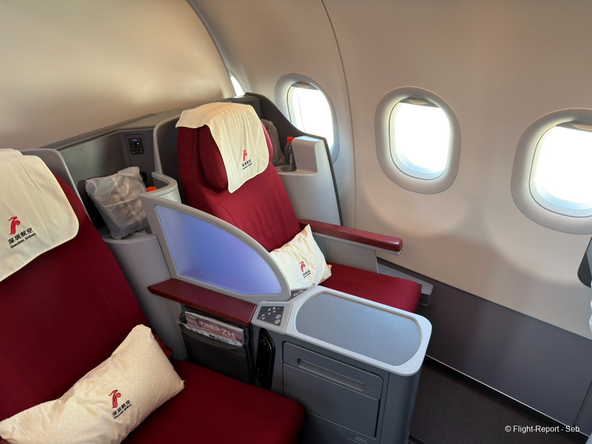 Shenzhen Airlines Beijing → Shenzhen