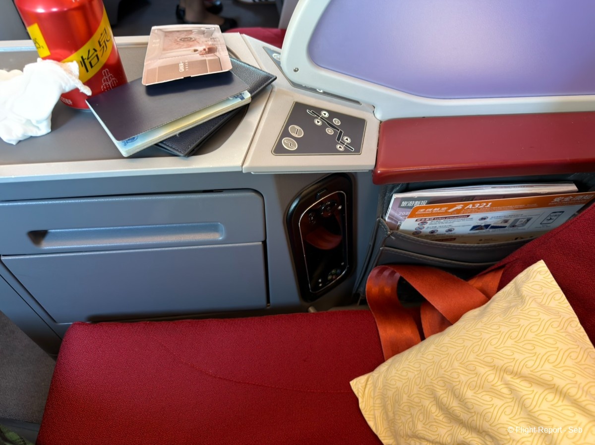 Shenzhen Airlines Beijing → Shenzhen