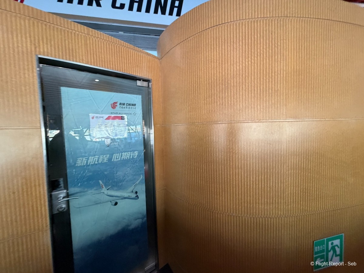 Shenzhen Airlines Beijing → Shenzhen